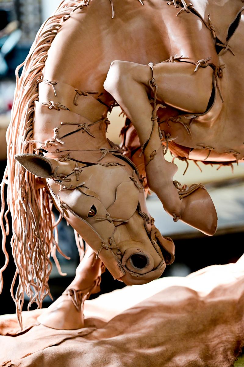 皮革折叠细节特写