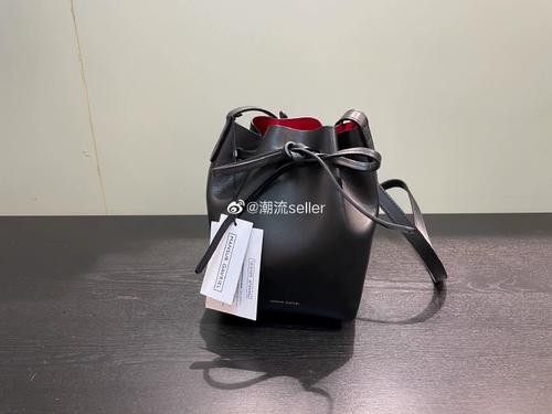 Mini Bucket 撞色内里展示